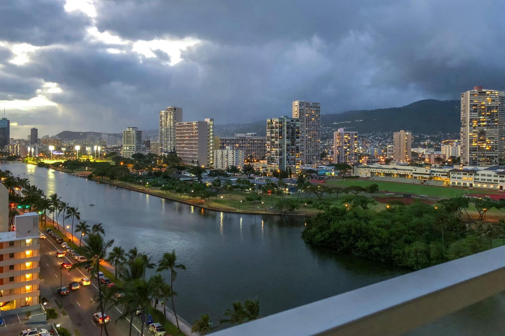 Apartments At Palms Waikiki Honolulu Oda fotoğraf